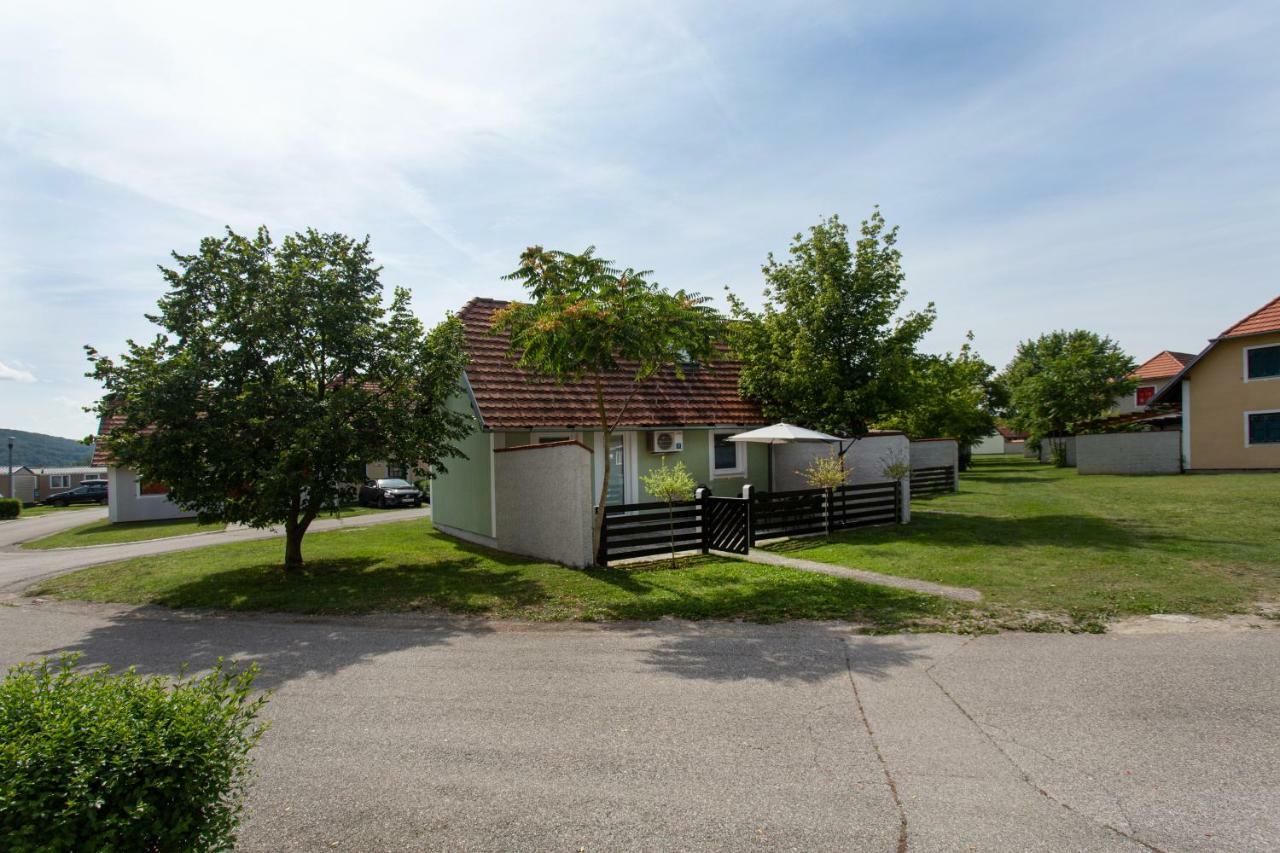 Holiday House In Terme Catez Brezice Exterior photo